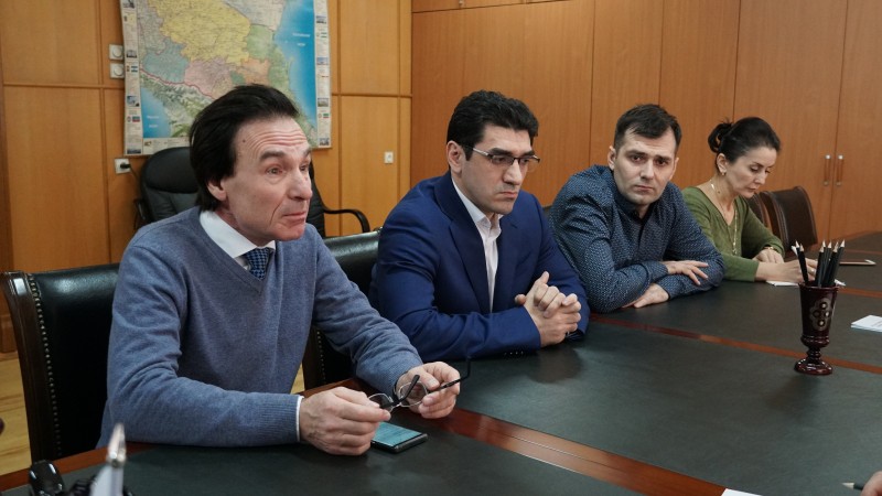 В Дагестане на новый  уровень выведут  работу службы детской нейрохирургии