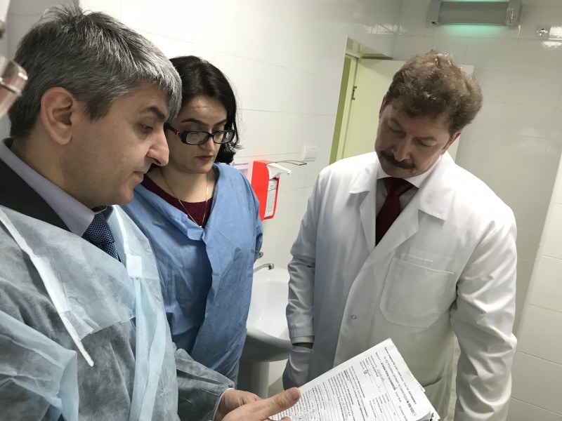 Замглавврача НМИЦ акушерства, гинекологии и перинатологии Олег Пекарев проверил работу Республиканского перинатального центра «Мама Патимат» - Файл 1
