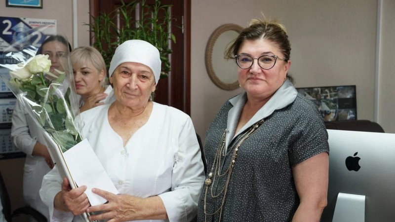 Лучших сотрудников РЦИБ и СПИД наградили ко Дню медицинского работника! - Файл 6