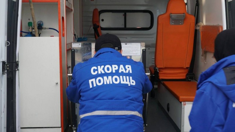 Десять машин скорой помощи задействовано для спасения пострадавших при взрыве заправки в пос. Новый Хушет