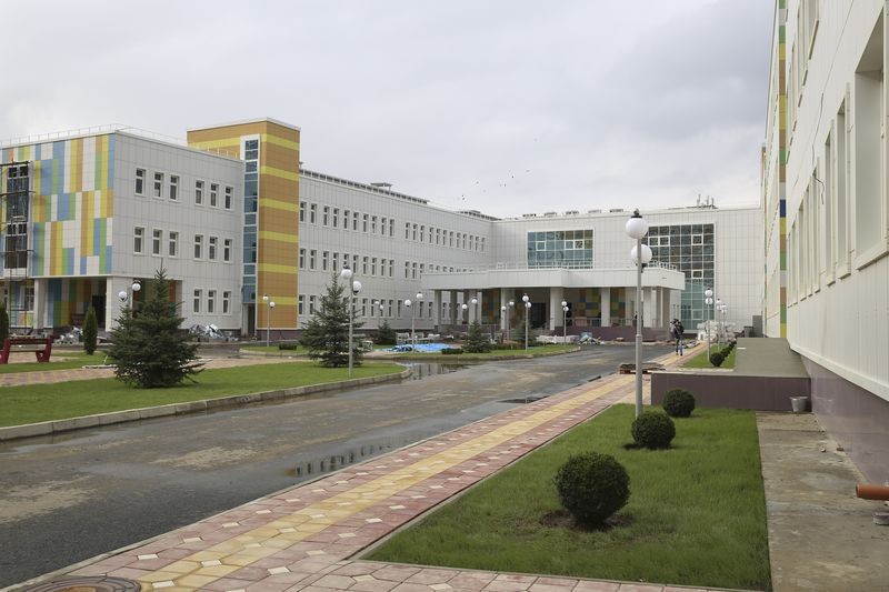 Первых пациентов новый Перинатальный центр в Махачкале примет уже в январе 2017 года