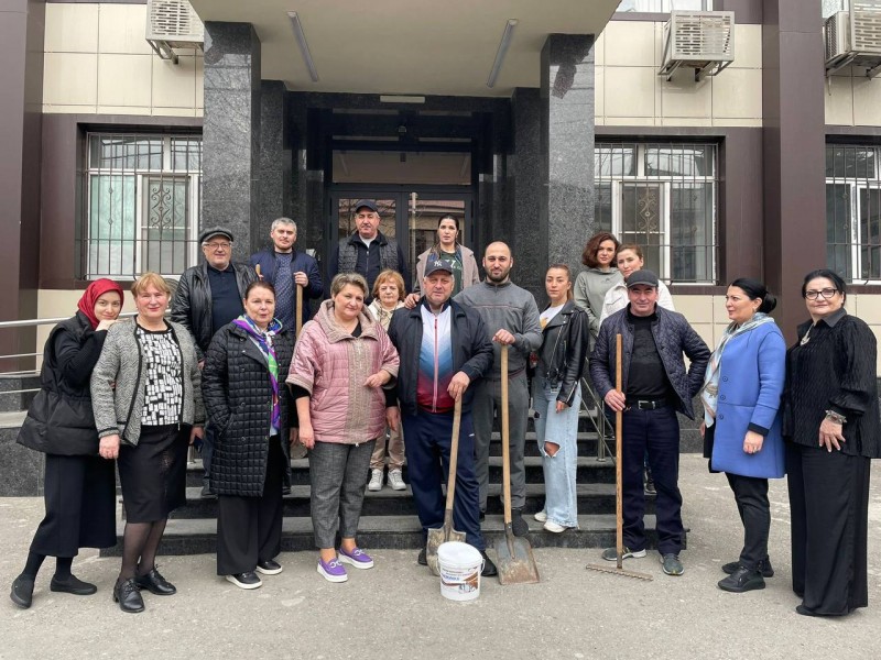Сегодня в Министерстве здравоохранения и во всех подразделениях состоялся субботник - Файл 9