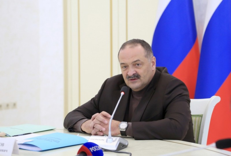 Глава РД высказался о введении антиковидных мер в республике