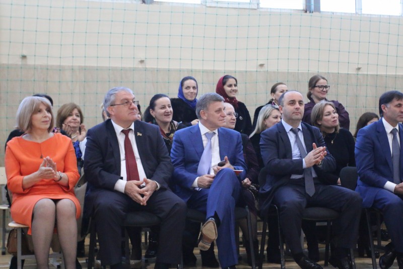 Танка Ибрагимов принял участие в открытии обновленного спортивного комплекса в ДГМУ - Файл 4