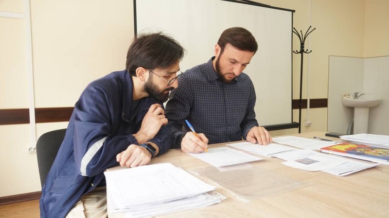 Законодательство разного уровня устанавливает обязанность