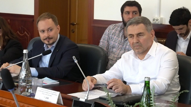 Республику посетила делегация НМИЦ им. Алмазова