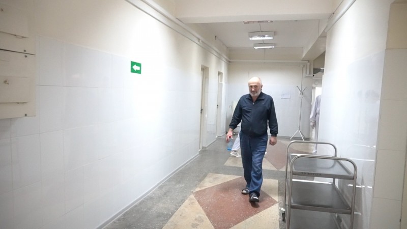 В Республиканской клинической больнице №2 выписали последнего пациента с COVID-19