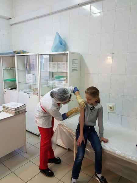 Число людей обратившихся за медпомощью сократилось вдвое и как проходит прививочная компания в Махачкале? В Минздраве РД прошел ежедневный инфекционный штаб