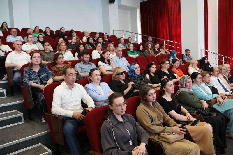 Уровень лечения пациентов со злокачественными опухолями в Дагестане качественно вырос за последние годы - Файл 1