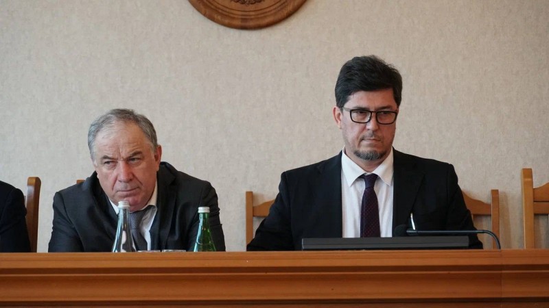 На минувшей Коллегии Минздрава РД обсудили вопросы взаимодействия медицинских организаций со страховыми компаниями и службой медико-социальной экспертизы - Файл 3