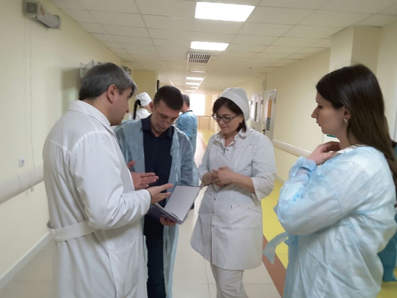 Ведущие врачи Санкт-Петербурга ознакомились  с работой Перинатального центра «Мама Патимат» и ДРКБ - Файл 7