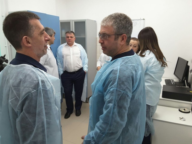 Ведущие врачи Санкт-Петербурга ознакомились  с работой Перинатального центра «Мама Патимат» и ДРКБ - Файл 6