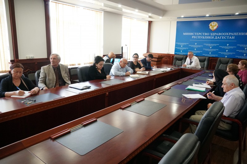 Дагестан планирует войти в федеральный проект по развитию санитарной авиации