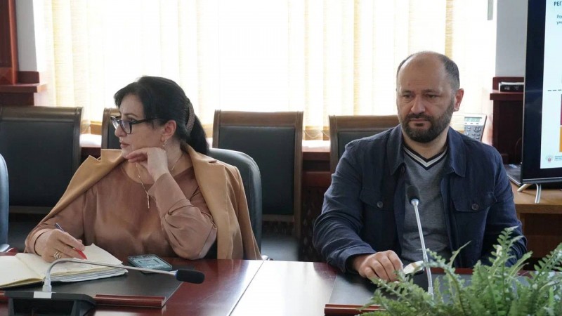 Врио министра здравоохранения РД Ярослав Глазов с аппаратом ведомства приняли участие в селекторном совещании Минздрава России с регионами - Файл 5