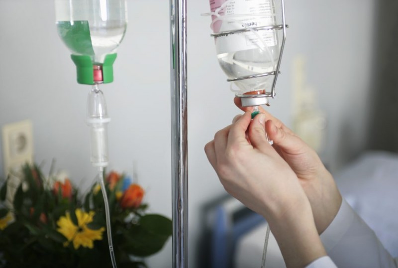 Отравившимся  в одном  из столичных кафе оказывается вся необходимая медицинская помощь