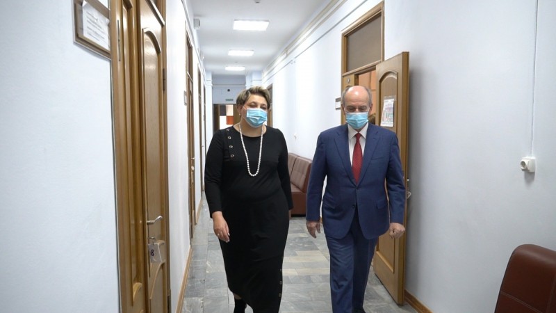 Врио министра здравоохранения РД Татьяна Беляева проверила работу  РКБ2