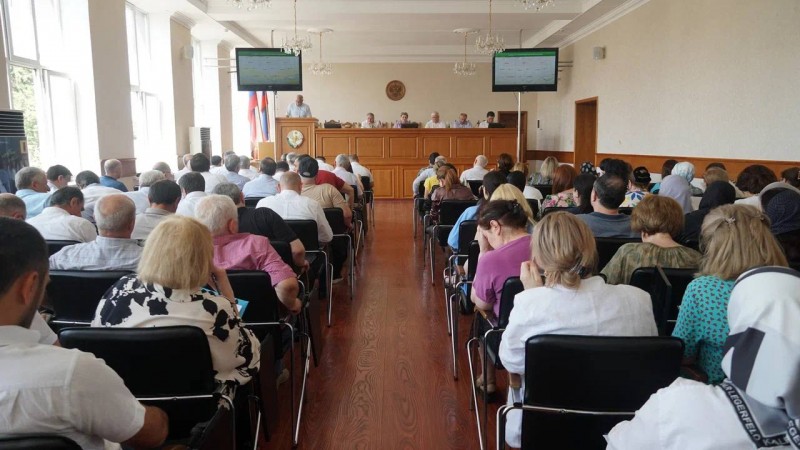 Развитие пульмонологической помощи взрослому и детскому населению республики обсудили сегодня на заседании расширенной коллегии Минздрава РД под руководством министра здравоохранения РД Татьяны Беляевой. - Файл 1