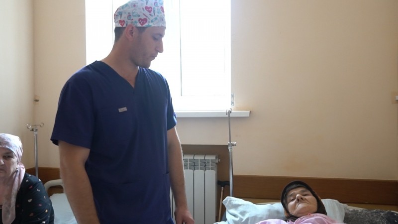 Уникальную операцию пациентке с нарушением ритма сердца провели дагестанские врачи