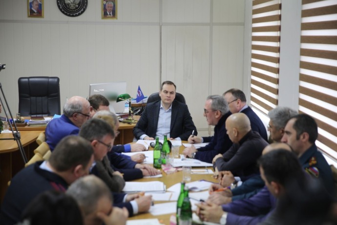 Оперативное совещание в Кизляре под руководством Председателя Правительства РД