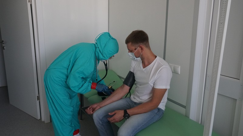 Многофункциональный центр в Каспийске сегодня принял первых пациентов - Файл 4