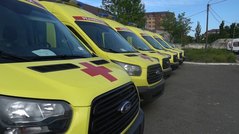 Автопарк службы скорой помощи Дагестана снова пополнился новыми реанимобилями - Файл 4