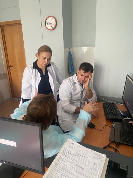 Большая мультидисциплинарная бригада специалистов онкологического профиля проконсультировала пациентов и обучает врачей в Дагестане - Файл 3
