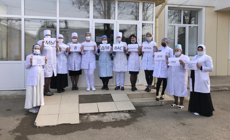 Дагестанские врачи присоединились к международному флешмобу против коронавируса - Файл 6