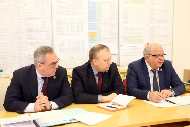 Ситуацию с ростом заболеваемости кишечными инфекциями в Кизляре и Кизлярском районе обсудили в Махачкале - Файл 1