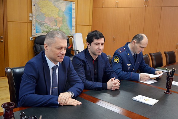 Министр здравоохранения РД провел рабочую встречу с начальником УФСИН России по РД - Файл 4