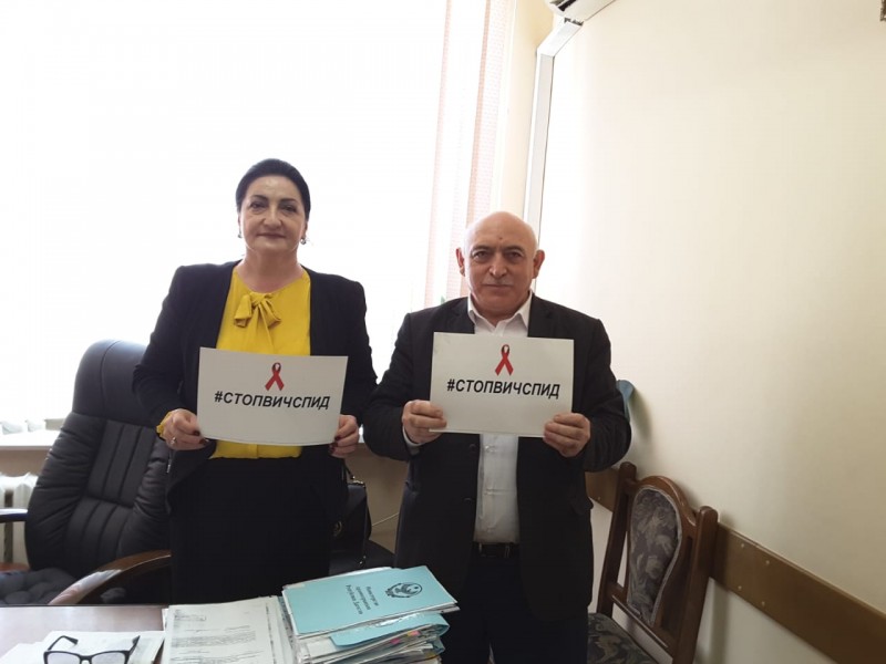 Сотрудники Минздрава Дагестана во главе с министром Джамалудином Гаджиибрагимовым присоединились к интернет-флешмобу #СТОПВИЧСПИД - Файл 2