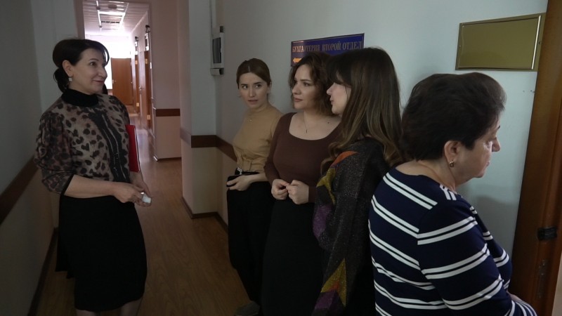 Сотрудники Минздрава РД прошли вакцинацию от коронавируса - Файл 2