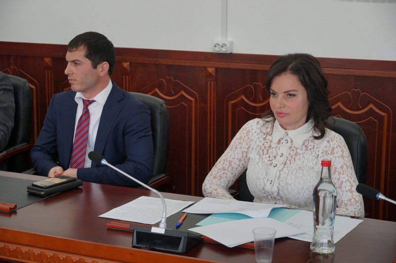 Минздрав РД объявит повторные конкурсы на  должности руководителей Буйнакского медучилища и Городской больницы №1 - Файл 7