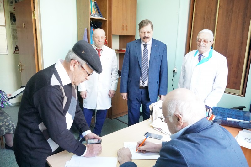 Специалисты Национального медико-исследовательского центра фтизиопульмонологии и инфекционных заболеваний ознакомились с работой противотуберкулезной службы Дагестана - Файл 1