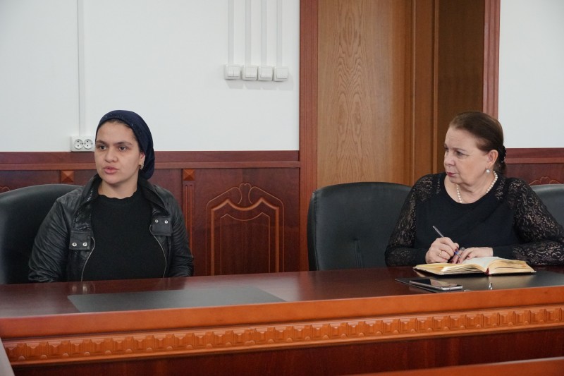 В Минздраве РД прошел прием граждан - Файл 1