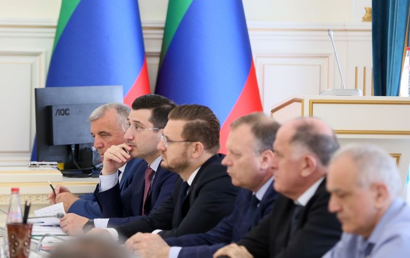 Земских докторов будут активнее привлекать на работу в села