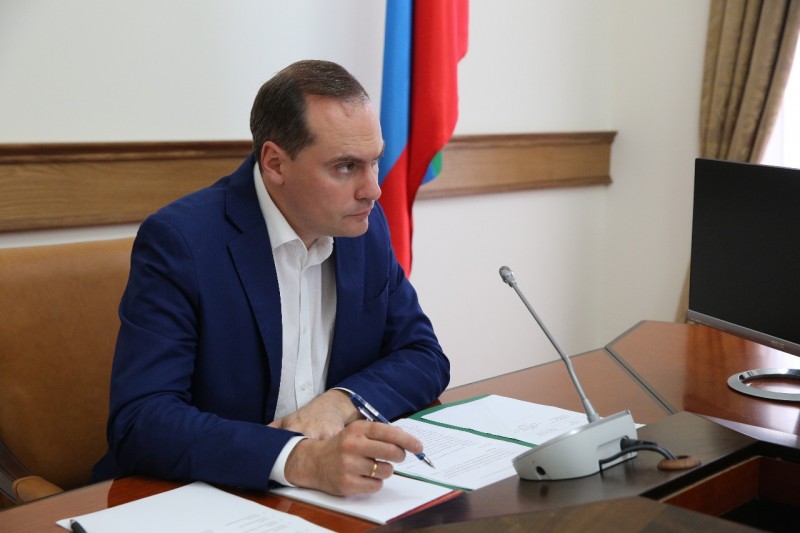 Подключение медучреждений к Всемирной паутине обсудили на совещании в правительстве - Файл 2
