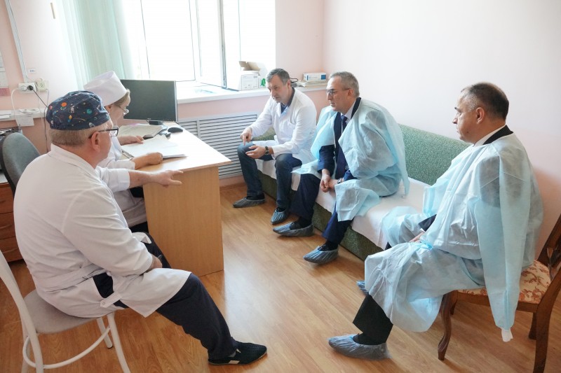 Главный специалист по ожогам Нижегородской области прибыл в Махачкалу - Файл 4