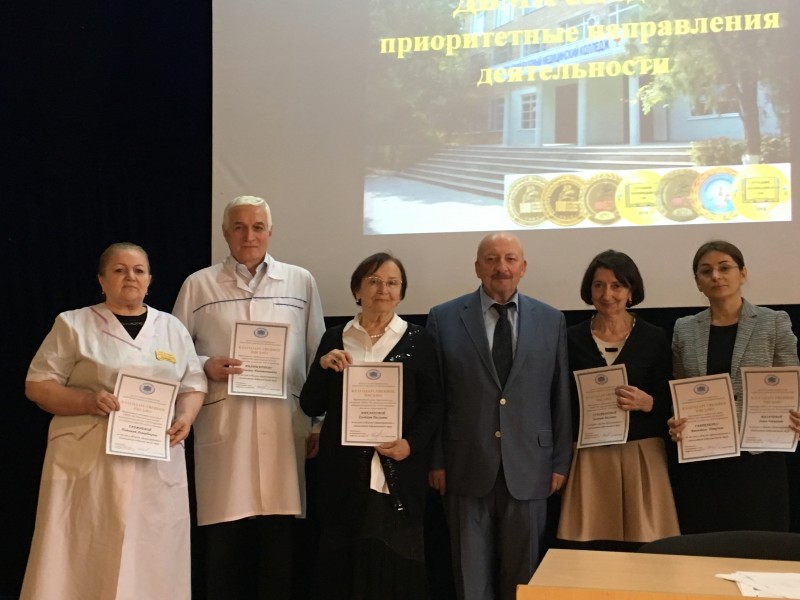 Перспективы развития медицинского образования обсудили на встрече депутата Госдумы с  коллективом Дагестанского медицинского колледжа им. Р.П. Аскерханова - Файл 2