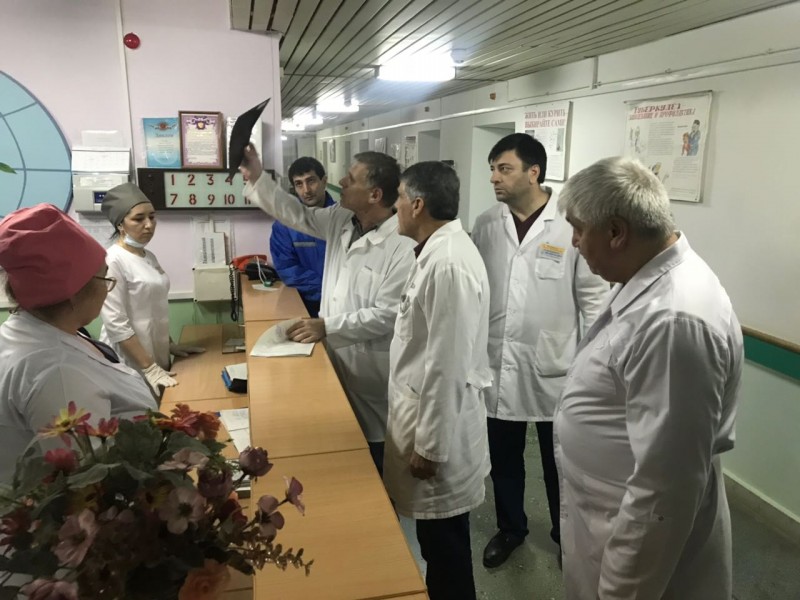 Пострадавшим в результате в стрельбы в Кизляре оказывается вся необходимая медпомощь