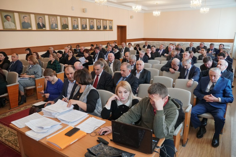 В Минздраве РД началось ежегодное обсуждение итогов работы медицинских организаций республики - Файл 2