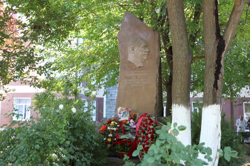В Махачкале прошла конференция, посвященная 145-летнему юбилею  легендарного хирурга Александра Вишневского - Файл 5