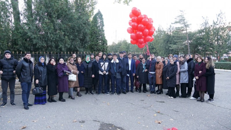 Ряд акций, посвящённых профилактике распространения ВИЧ, прошли в Дагестане в рамках Всемирного дня борьбы со СПИДом. - Файл 1