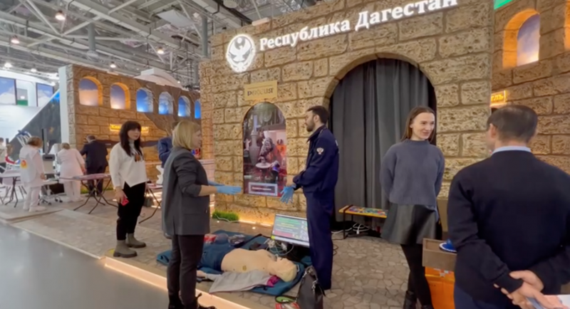 Служба Дагестанского центра медицины катастроф проводит на площадке Республики Дагестан на ВДНХ