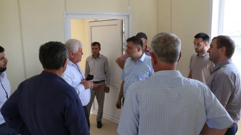 Заместитель Председателя Правительства РД Мурад Казиев с рабочим визитом посетил Магарамкентский район. - Файл 3
