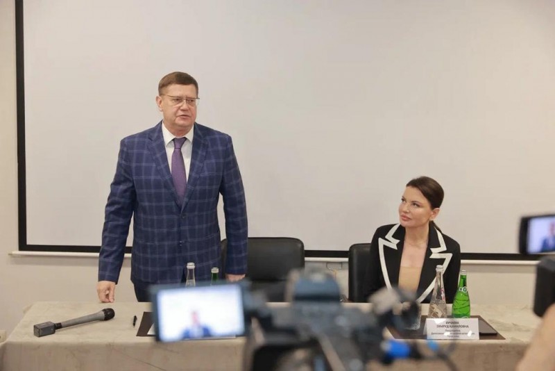 Анатолий Домников: «Важно обучить именно молодые кадры профсоюзных организаций» - Файл 1