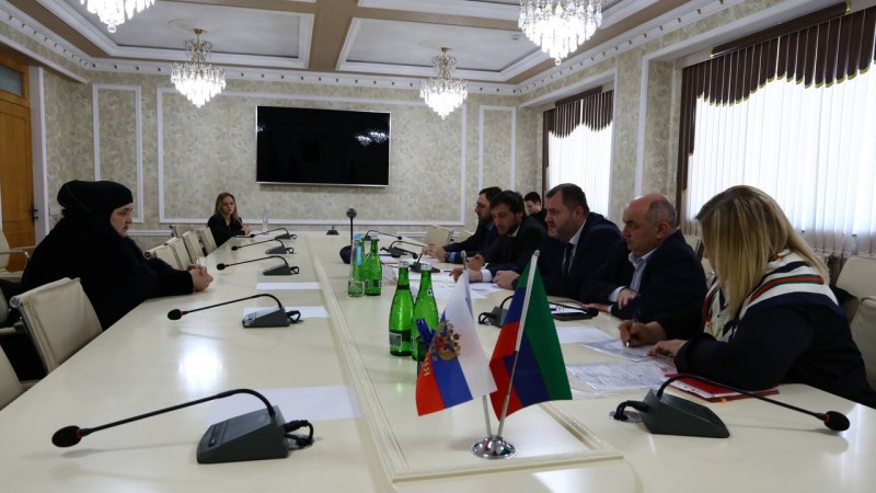 Здоровье горожан: врио министра здравоохранения РД провел прием граждан в Хасавюрте - Файл 1