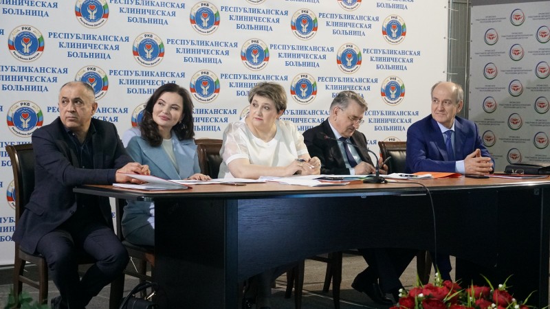 Итоги года борьбы с COVID-19 обсудили на Коллегии Минздрава РД - Файл 7