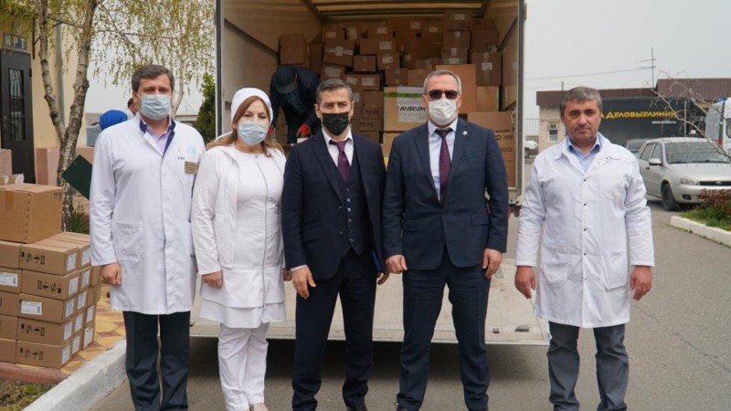 Медикаменты и новое оборудование от меценатов получила Городская клиническая больница и центр инфекционных болезней - Файл 4
