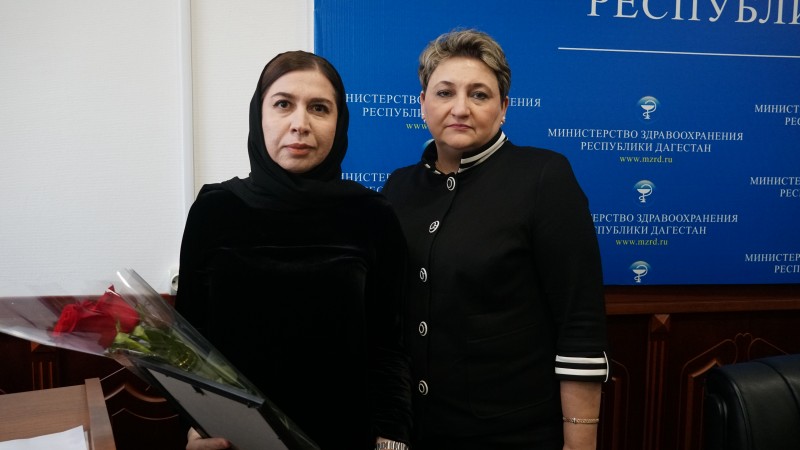 В Минздраве РД наградили лучших врачей 2020 года - Файл 11