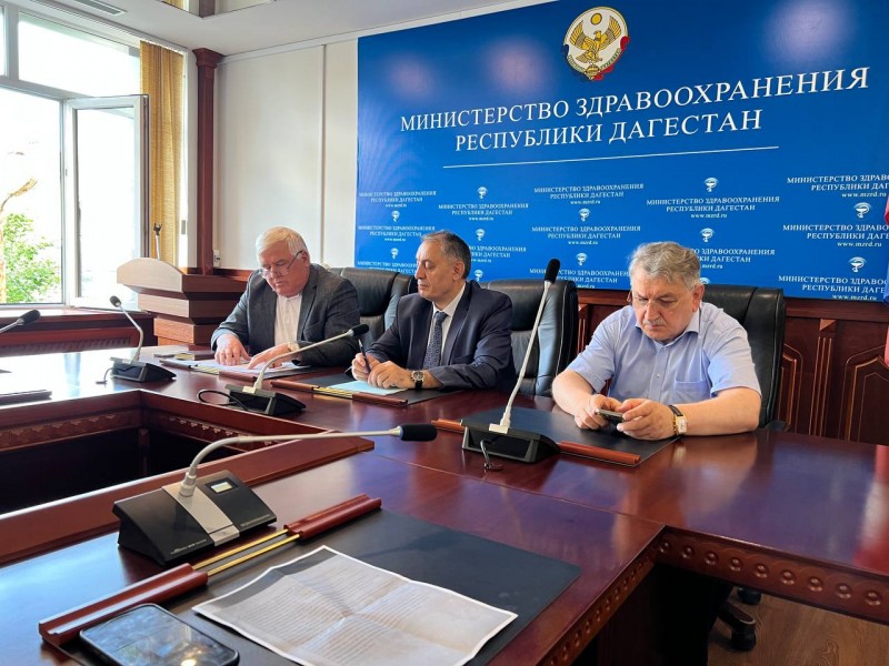 Комиссия под руководством вице-премьера Абдурахмана Махмудова обсудила предварительные итоги конкурса среди абитуриентов для целевого обучения в медицинских вузах - Файл 2